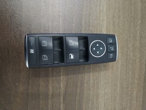 Window switch c class w204